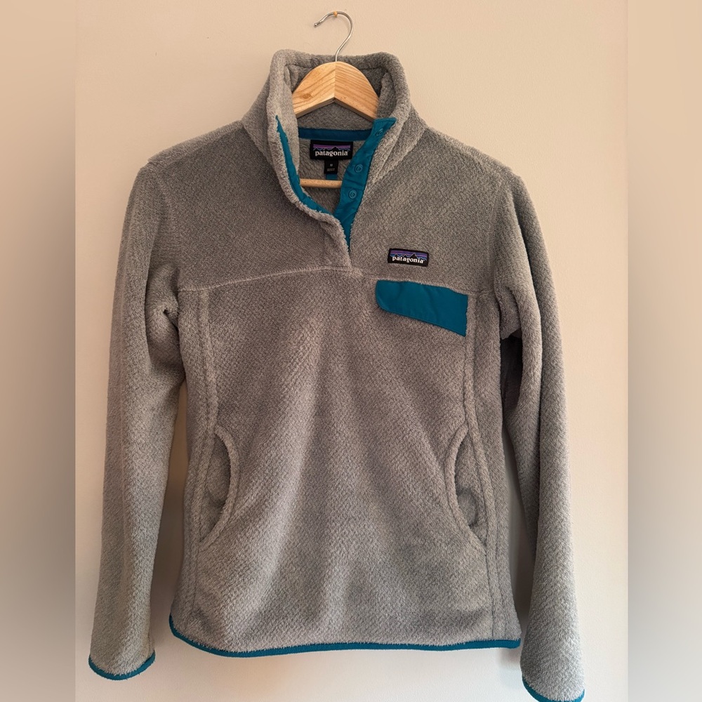 Patagonia Womens Re-Tool Snap-T Fleece Pullover, like new! M Grey/Teal